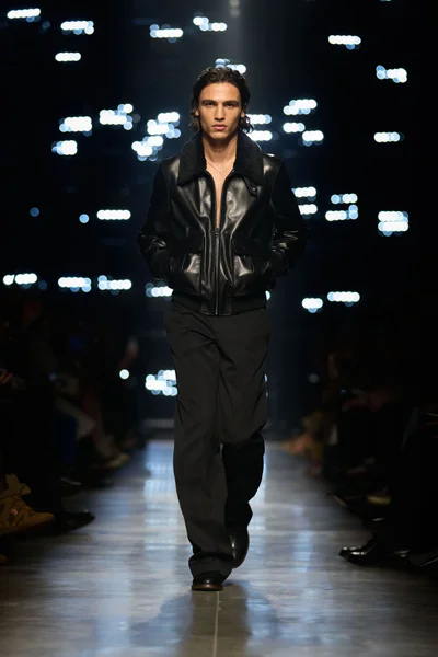 Look 6